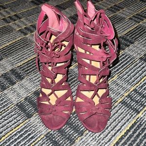 Suede burgundy heels zip up back tie front size 8
